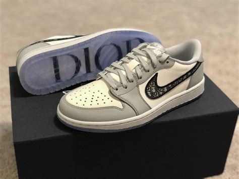 dior x air jordan 1 low og|Dior jordan 1 low goat.